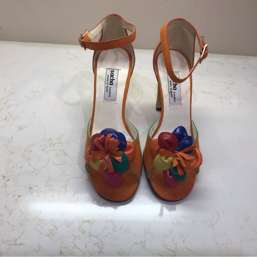 Vintage Sacha London Mandarin Orange Suede Leather Pumps.